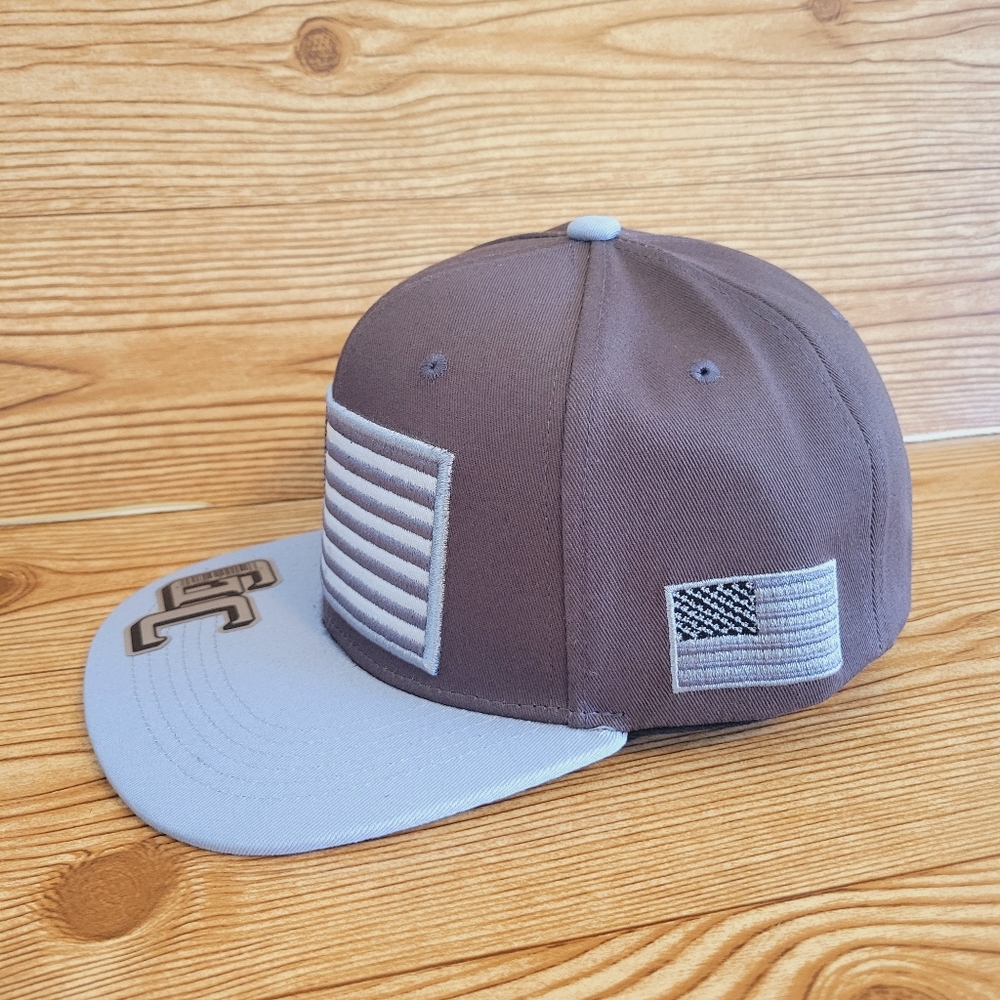Grey hat with flag